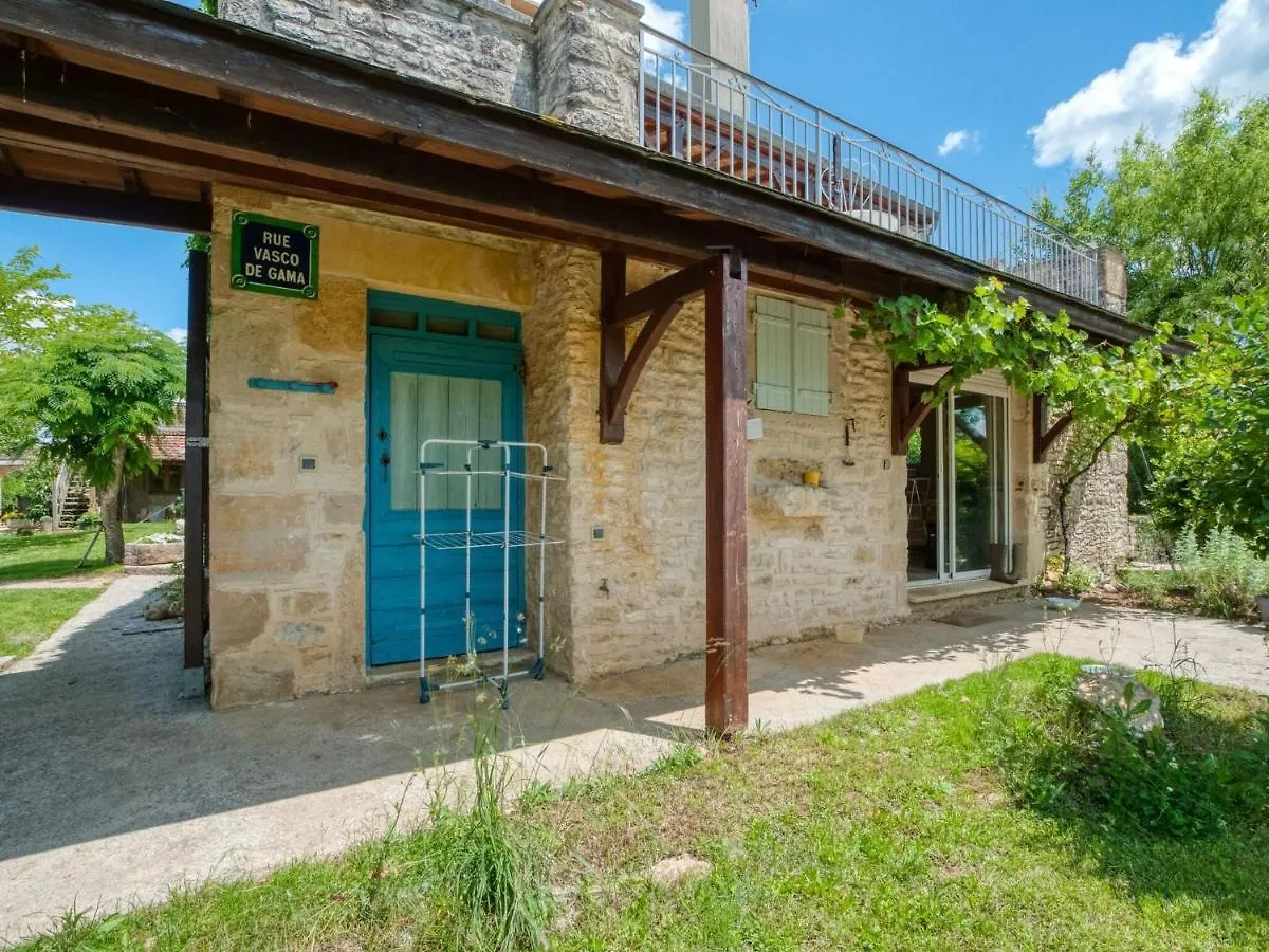 Splendid Holiday Home In D Gagnac With Heated Swimming Pool And Jacuzzi Degagnac