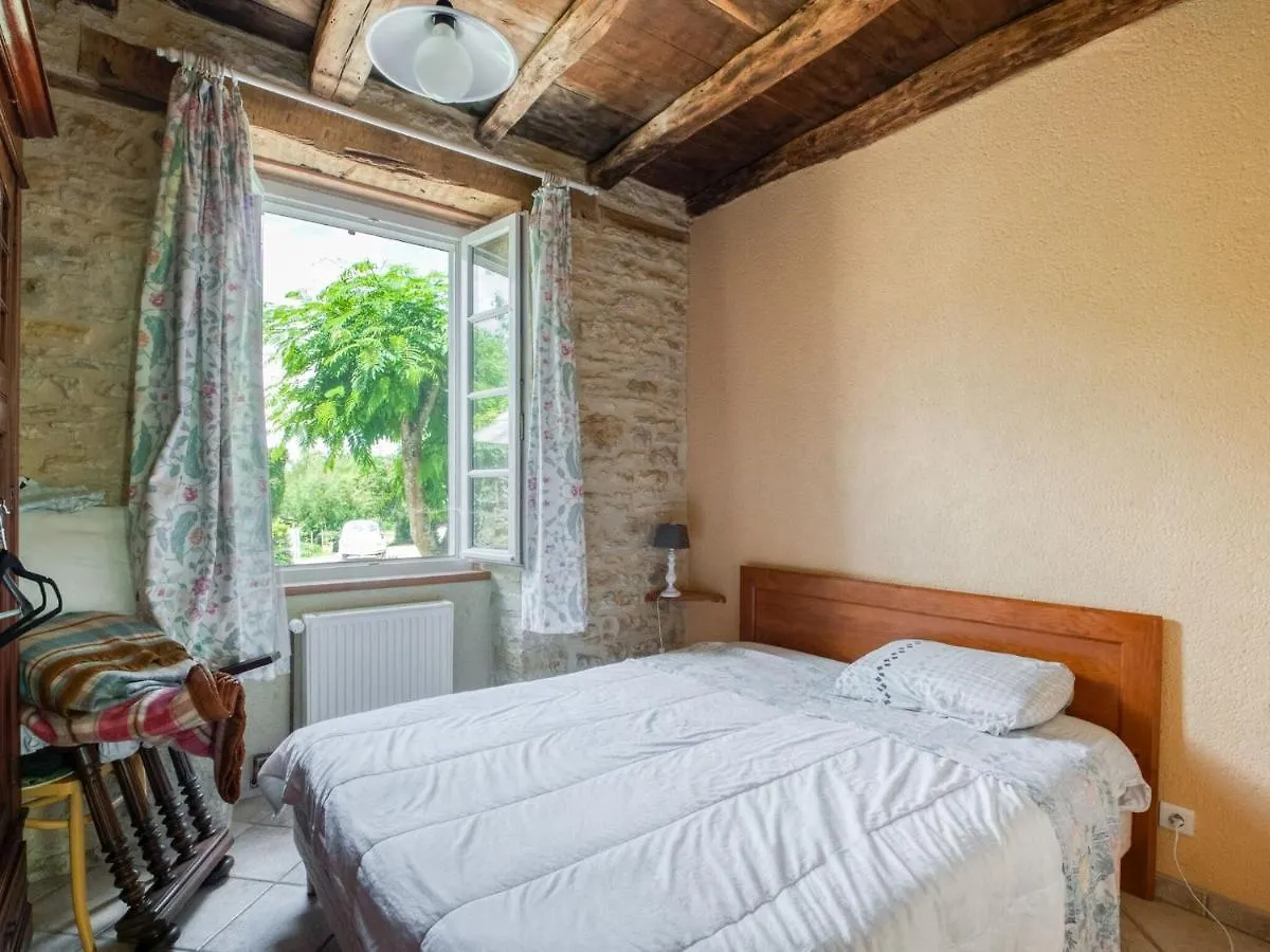 Splendid Holiday Home In D Gagnac With Heated Swimming Pool And Jacuzzi Degagnac