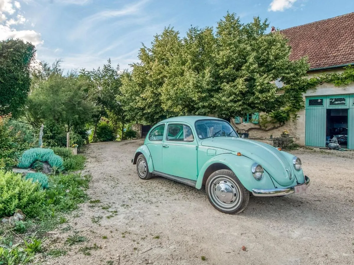Splendid Holiday Home In D Gagnac With Heated Swimming Pool And Jacuzzi Degagnac France