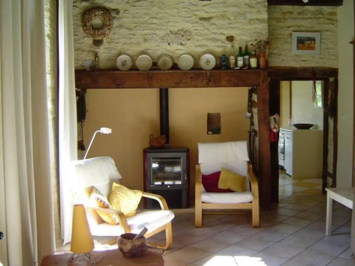 Splendid Holiday Home In D Gagnac With Heated Swimming Pool And Jacuzzi Degagnac