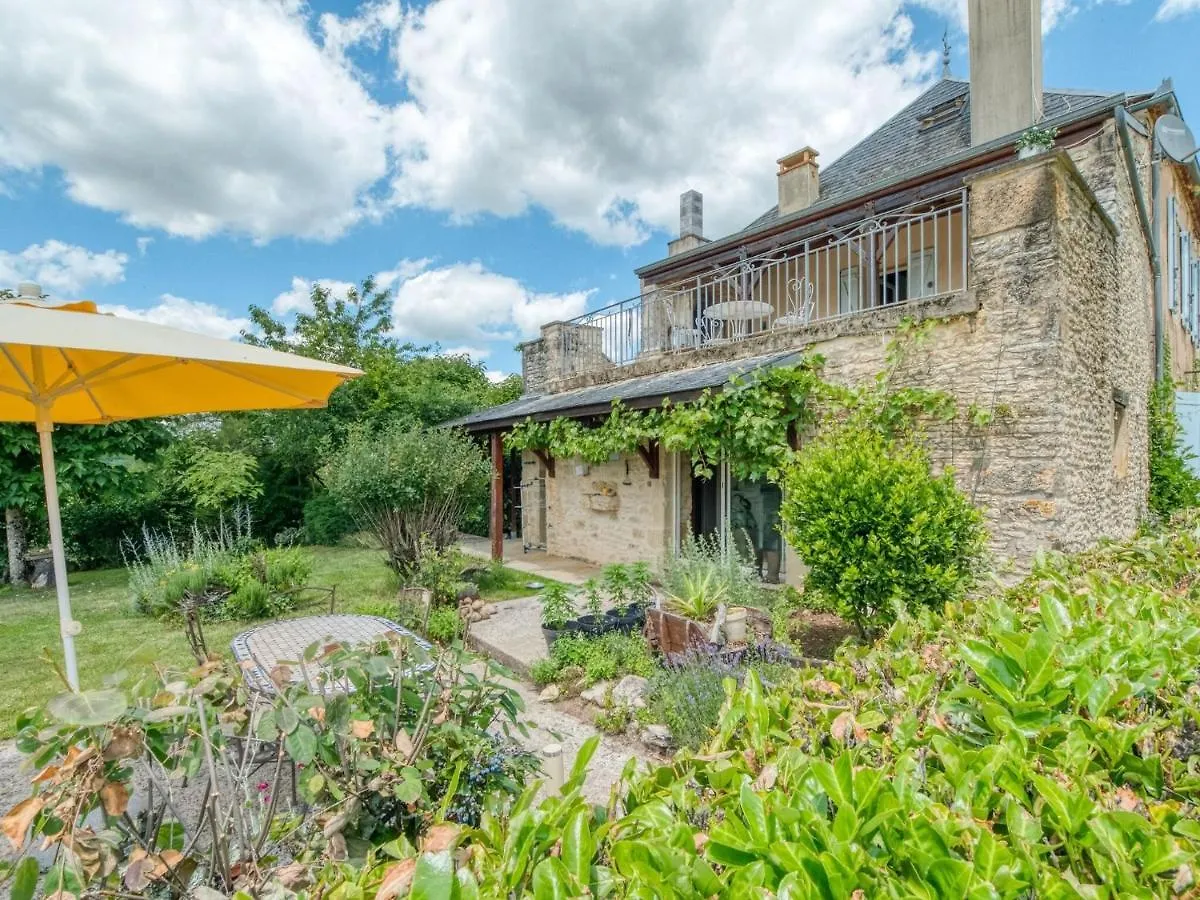 Splendid Holiday Home In D Gagnac With Heated Swimming Pool And Jacuzzi Degagnac