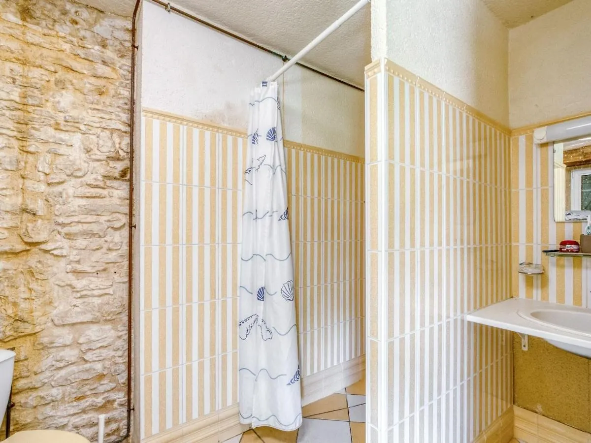 Splendid Holiday Home In D Gagnac With Heated Swimming Pool And Jacuzzi Degagnac